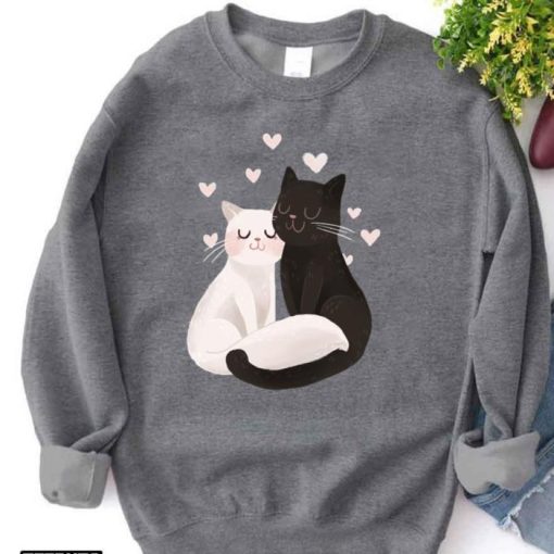 Catlove Black And White Cats Sweatshirt