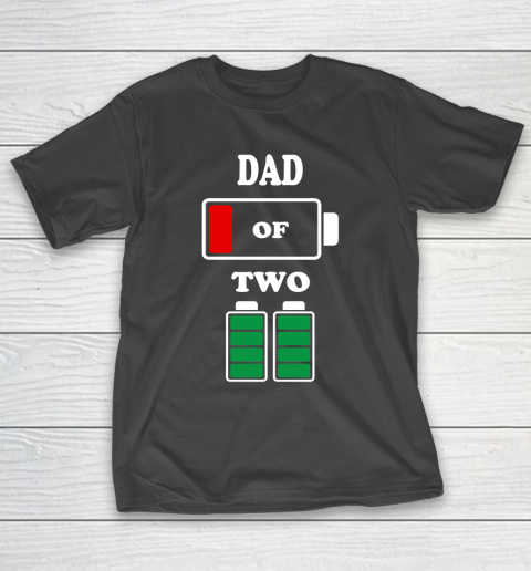 Dad of 2 Kids Funny Battery Father’s Day T-Shirt