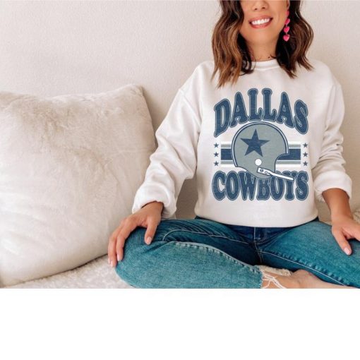 Dallas Cowboys Distressed look football Sweatshirt