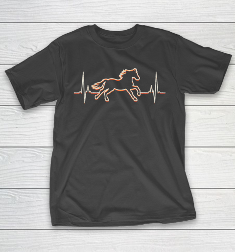Father gift shirt Horse Retro Heartbeat 80s Style Gift T Shirt T-Shirt