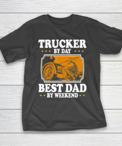 Father gift shirt Vintage Trucker by day best Dad by weekend lovers gifts papa T Shirt T-Shirt