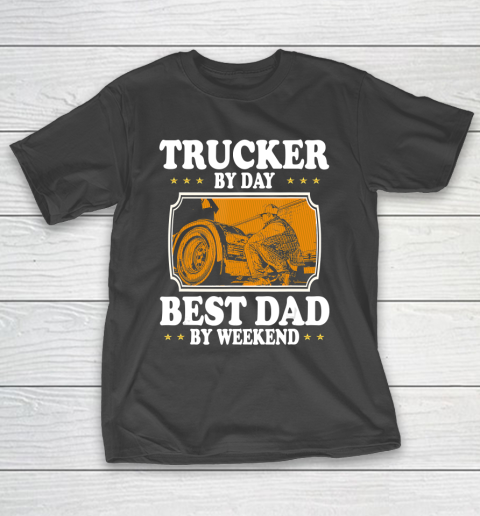 Father gift shirt Vintage Trucker by day best Dad by weekend lovers gifts papa T Shirt T-Shirt