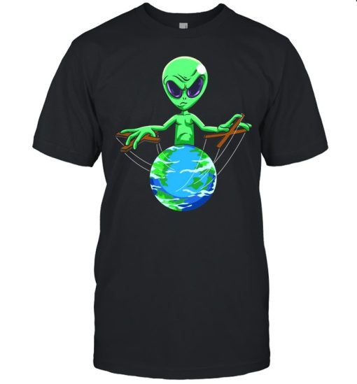 Alien Puppenspiel For Einen Verschworungstheoretiker T-shirt