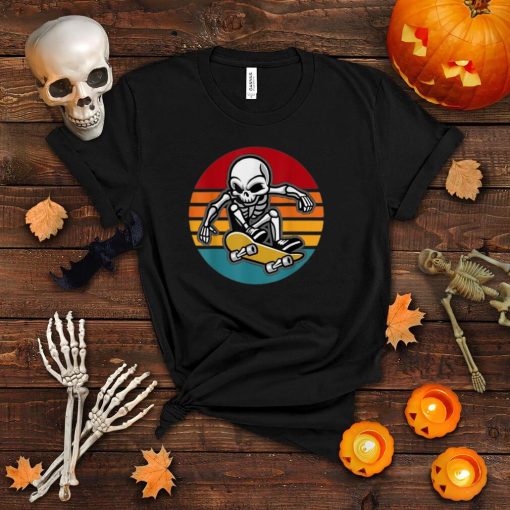 Mens Vintage Skeleton Skateboard For Halloween Skateboarding T Shirt