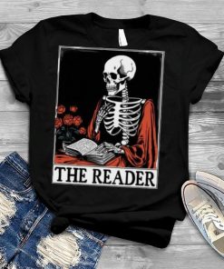 The Reader Vintage Halloween Tarot Card 2023 T Shirt