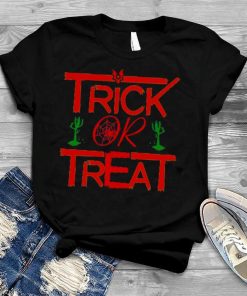 Trick or treat funny halloween spooky Halloween shirt