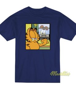 Garfield Odie Behind The Window T-Shirt