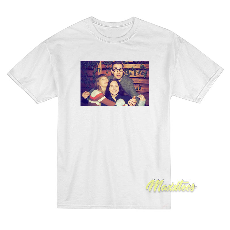 Therapists Hate Them Lana Del Rey and Taylor Swift T-Shirt Therapists Hate Them Lana Del Rey and Taylor Swift T-Shirt