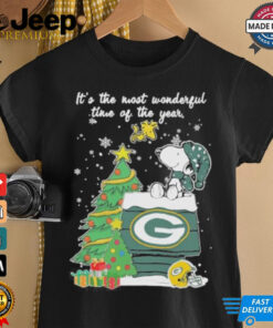 It’s The Most Wonderful Time Of The Years Peanuts And Friends X Green Bay Packers Merry Christmas Shirt