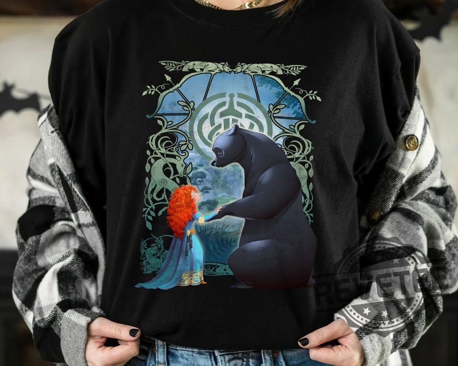 Disney Brave Merida And Bear Portrait Shirt, Magic Kingdom Holiday Unisex T-shirt, Family Birthday Gift Disney Brave Merida And Bear Portrait Shirt, Magic Kingdom Holiday Unisex T-shirt, Family Birthday Gift