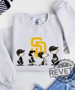 Snoopy Charlie Brown Custom Team Atlanta Braves Mets Pirates Padres Phillies Mlb Crewneck Sweater Hoodie Tshirt Sweatshirt Unique