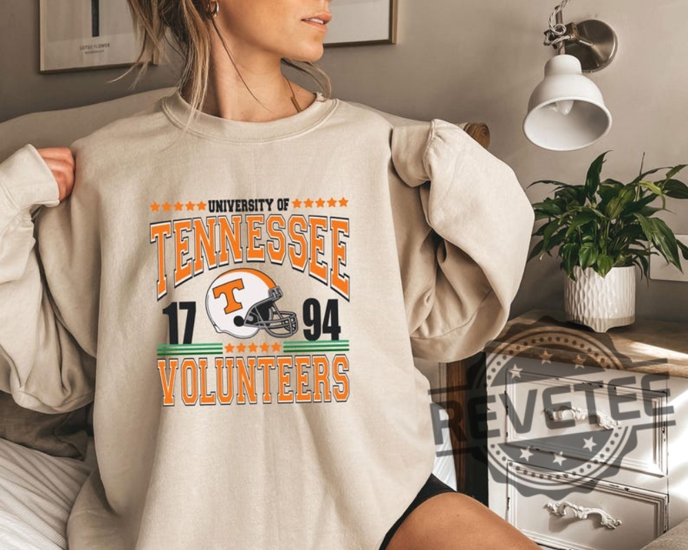 Vintage 90S Tennessee Volunteers Football T Shirt Hoodie Sweatshirt Tee Shirts Gifts For Fan Men Women Game Day Sweater Pullover Unique Vintage 90S Tennessee Volunteers Football T Shirt Hoodie Sweatshirt Tee Shirts Gifts For Fan Men Women Game Day Sweater Pullover Unique