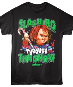 Chucky Slashing Through the Snow Men’s T Shirt
